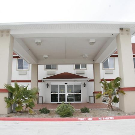 Budget Host Inn And Suites Cameron Exterior photo