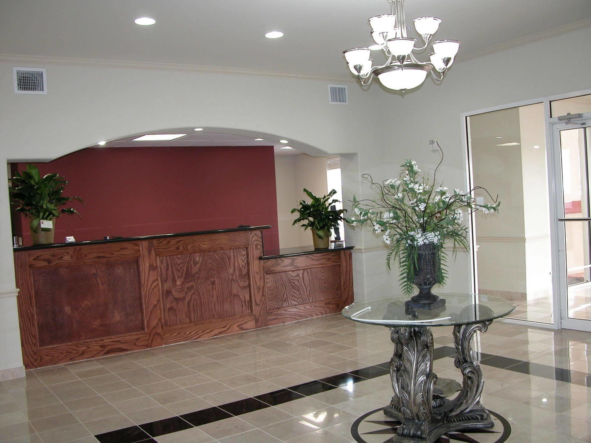 Budget Host Inn And Suites Cameron Exterior photo